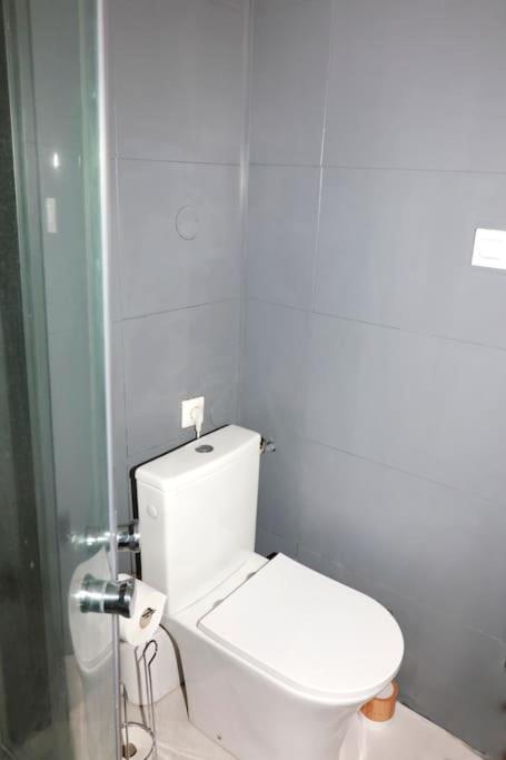 Loft La Perriere, Un Oasis En Pleine Ville Cholet Bagian luar foto